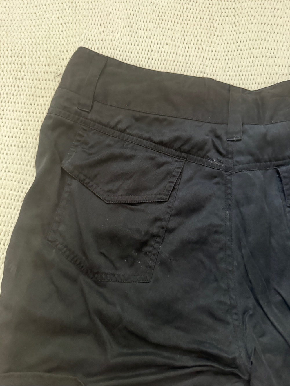 Living Planet 100% Eco-Friendly Silk Black Shorts | Size Medium - Picture 9 of 9